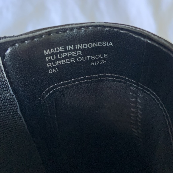 NWOT Michael Kors Rory Faux Leather Ankle Boots - Picture 12 of 14